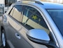 Volkswagen T-Roc 1.0 TSI Life -110pk- | LED | App Connect | Parkeer Assistent | Lane Assist | Climate Control | Rijklaarprijs incl. 1 jaar Bovag garantie