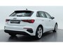 Audi A3 Sportback 30 TFSI S edition | Zwart optiek | Adaptive cruise | PDC |