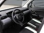 Leapmotor T03 EV 37,3 kWh 95pk Design I Bruut Edition I Leerpakket I Privacy Glass I Panoramadak I Achteruitrijcamera I 16 inch Full Black velgen