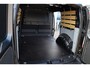 Volkswagen Caddy Cargo 2.0 TDI Comfort 123PK / 90kW, 16" LMV, achteruitrijcamera (rear view), ErgoComfort stoel bestuurderskant, lat om lat laadruimte, laadvloer, navigatie, Apple Carplay / Android Auto, multifunctioneel stuurwiel, cruise control, dichte achterdeuren, trekhaak, elektrisch verstel- en verwarmbare buitenspiegels