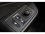 Volkswagen Caddy Cargo 2.0 TDI Comfort 123PK / 90kW, 16" LMV, achteruitrijcamera (rear view), ErgoComfort stoel bestuurderskant, lat om lat laadruimte, laadvloer, navigatie, Apple Carplay / Android Auto, multifunctioneel stuurwiel, cruise control, dichte achterdeuren, trekhaak, elektrisch verstel- en verwarmbare buitenspiegels