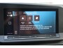 Volkswagen Caddy Cargo 2.0 TDI Comfort 123PK / 90kW, 16" LMV, achteruitrijcamera (rear view), ErgoComfort stoel bestuurderskant, lat om lat laadruimte, laadvloer, navigatie, Apple Carplay / Android Auto, multifunctioneel stuurwiel, cruise control, dichte achterdeuren, trekhaak, elektrisch verstel- en verwarmbare buitenspiegels
