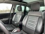 Citroën C3 Aircross 1.2 PureTech Shine Automaat | Panoramadak | Leder | Stoelverwarming | 17" Velgen