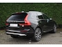 Volvo XC60 2.0 T8 Plug-in hybrid AWD Ultimate Bright | Schuif-/ kanteldak| Head-up Display| 360* Camera| Harman Kardon Audio| Semi- elektrisch inklapbare trekhaak| Keyless Entry| Adaptieve Cruise Control met Pilot Assist| Dodehoeksensoren|