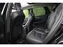 Volvo XC60 2.0 T8 Plug-in hybrid AWD Ultimate Bright | Schuif-/ kanteldak| Head-up Display| 360* Camera| Harman Kardon Audio| Semi- elektrisch inklapbare trekhaak| Keyless Entry| Adaptieve Cruise Control met Pilot Assist| Dodehoeksensoren|