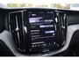 Volvo XC60 2.0 T8 Plug-in hybrid AWD Ultimate Bright | Schuif-/ kanteldak| Head-up Display| 360* Camera| Harman Kardon Audio| Semi- elektrisch inklapbare trekhaak| Keyless Entry| Adaptieve Cruise Control met Pilot Assist| Dodehoeksensoren|