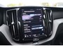 Volvo XC60 2.0 T8 Plug-in hybrid AWD Ultimate Bright | Schuif-/ kanteldak| Head-up Display| 360* Camera| Harman Kardon Audio| Semi- elektrisch inklapbare trekhaak| Keyless Entry| Adaptieve Cruise Control met Pilot Assist| Dodehoeksensoren|