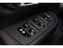 Volvo XC90 T8 Plug-in hybrid AWD Ultra Dark - LONG RANGE - Luchtvering - Panorama/schuifdak - IntelliSafe Assist & Surround - 360º Camera - Bowers & Wilkins audio - Nappaleder met stoelventilatie - Verwarmde voorstoelen, stuur & achterbank - Parkeersensoren voor & achter - Elektr. bedienb. voorstoelen met geheugen - Draadloze tel. lader - Head up display - Extra getint glas - 22' LMV