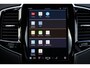 Volvo XC90 T8 Recharge AWD Ultra Dark - Luchtvering - Bowers & Wilkins audio - Panorama/schuifdak - IntelliSafe Assist & Surround - 360º Camera - Nappaleder met stoelventilatie - Gelaagde zijruiten - Verwarmde voorstoelen, stuur & achterbank - Parkeersensoren voor & achter - Elektr. bedienb. voorstoelen met geheugen - Draadloze tel. lader - Head up display - Extra getint glas - 22' LMV - Black Edition