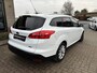 Ford Focus Wagon 1.0 Turbo Titanium Navigatie / Stoelverwarming / All-Seasons