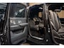 Rolls-Royce Cullinan Black Badge Perlino Leder V12 Koelkast Tiffany Sterrenhemel Black