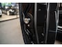 Rolls-Royce Cullinan Black Badge Perlino Leder V12 Koelkast Tiffany Sterrenhemel Black