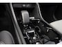 Volvo XC40 B4 Plus Dark - IntelliSafe Assist & Surround - Harman/Kardon audio - Parkeercamera achter - Verwarmde voorstoelen & stuur - Parkeersensoren voor & achter - Elektr. bedienb. voorstoelen met geheugen links - Draadloze tel. lader - 20' LMV