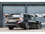 BMW 5-Serie Touring 520i Executive /LED/PANODAK/STOELVERW./CAMERA/CARPLAY/SFEERVERL./LEDER!