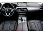 BMW 5-Serie Touring 520i Executive /LED/PANODAK/STOELVERW./CAMERA/CARPLAY/SFEERVERL./LEDER!