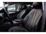 BMW 5-Serie Touring 520i Executive /LED/PANODAK/STOELVERW./CAMERA/CARPLAY/SFEERVERL./LEDER!
