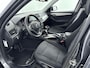 BMW X1 sDrive20i Executive Aut. | Navigatie | Lm-wielen | Parkeersensoren | Cruise control |