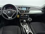 BMW X1 sDrive20i Executive Aut. | Navigatie | Lm-wielen | Parkeersensoren | Cruise control |