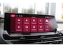 Citroën C5 X 1.6 Plug-in 225PK Hybrid SHINE | NAVIGATIE | HEAD UP DISPLAY | ELEKTRISCH BEDIENBARE VOORSTOELEN MET GEHEUGENFUNCTIE | MASSAGE STOELEN | LEDEREN BEKLEDING | VOORSTOELEN VERWARMD | VOORSTOELEN GEVENTILEERD | STUUR VERWARMING | KEYLESS ENTRY/START | ACHTERUITRIJ CAMERA | AFNEEMBARE TREKHAAK | DODEHOEK DETECTIE | DRAADLOZE TELEFOONLADER | DRAADLOZE APPLE CARPLAY/ANDROID AUTO | ADAPTIVE CRUISE CONTROL | VERWARMBARE VOORRUIT | DAKRAILS |