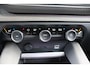 Citroën C5 X 1.6 Plug-in 225PK Hybrid SHINE | NAVIGATIE | HEAD UP DISPLAY | ELEKTRISCH BEDIENBARE VOORSTOELEN MET GEHEUGENFUNCTIE | MASSAGE STOELEN | LEDEREN BEKLEDING | VOORSTOELEN VERWARMD | VOORSTOELEN GEVENTILEERD | STUUR VERWARMING | KEYLESS ENTRY/START | ACHTERUITRIJ CAMERA | AFNEEMBARE TREKHAAK | DODEHOEK DETECTIE | DRAADLOZE TELEFOONLADER | DRAADLOZE APPLE CARPLAY/ANDROID AUTO | ADAPTIVE CRUISE CONTROL | VERWARMBARE VOORRUIT | DAKRAILS |
