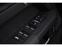 Land Rover Defender D200 X-Dynamic | Elektrisch Panoramadak | Cold Climate Pack | Black Pack |