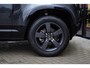 Land Rover Defender D200 X-Dynamic | Elektrisch Panoramadak | Cold Climate Pack | Black Pack |