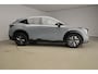 Nissan Ariya 66 kWh | Stoelverwarming | Stuurwiel verwarmd | 360 camera | Voorruit verwarmd