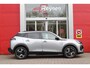 Peugeot 2008 1.2 100PK ALLURE | DRAADLOZE APPLE CARPLAY/ANDROID AUTO | ACHTERUITRIJ CAMERA | PARKEERSENSOREN VOOR EN ACHTER | NAVIGATIE | CLIMATE CONTROL | LICHTMETALEN VELGEN 17" | LED KOPLAMPEN |