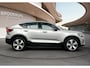 Volvo C40 Single Motor Core 69 kWh | SILVER DAWN | Stoel + Stuurverwarming | All Season banden | Warmtepomp | PDC + Camera |