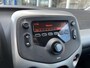 Peugeot 108 1.0 12V 68 PK Active 5 DRS + AIRCO + BLUETOOTH + ELEK RAMEN