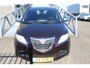 Lancia Ypsilon 0.9 TwinAir Gold Airco/Cruise control/Radio-CD speler/Lichtmetalen velgen/Parrot/Elektrische ramen/Elektrisch verstelbare spiegels.