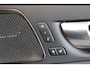 Volvo XC60 T6 350PK AWD Ultra Black Edition | Luchtvering | 360º view | HUD | HK Audio | Adapt LED