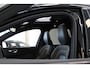 Volvo XC60 T6 350PK AWD Ultra Black Edition | Luchtvering | 360º view | HUD | HK Audio | Adapt LED