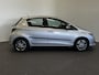 Toyota Yaris 1.3 VVT-i Dynamic automaat Trekhaak navigatie Parkeersensoren achter Camera Cruise Control Airco
