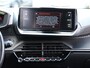Peugeot 2008 SUV 1.2 GT 155 pk Automaat | Stoelverwarming | Adaptieve Cruise Control | Camera