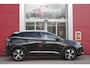 Peugeot 3008 1.2 Hybrid 136PK GT | 360° CAMERA | NAVIGATIE | ADAPTIVE CRUISE CONTROL | APPLE CARPLAY/ANDROID AUTO | CLIMATE CONTROL | 18" LICHTMETALEN VELGEN | DODEHOEK DETECTIE | KEYLESS ENTRY/START | FULL LED KOPLAMPEN | PARKEERSENSOREN VOOR EN ACHTER | DAB+ RADIO | LANE ASSIST |