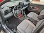Toyota Yaris 1.5 HYBRID DYNAMIC BI-TONE APPLE/ANDROID 16"LMV LED PARK-SENSOREN STOELVERW. INKLP-SPIEGELS CAMERA