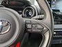 Toyota Yaris 1.5 HYBRID DYNAMIC BI-TONE APPLE/ANDROID 16"LMV LED PARK-SENSOREN STOELVERW. INKLP-SPIEGELS CAMERA