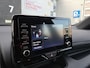 Toyota Yaris 1.5 HYBRID DYNAMIC BI-TONE APPLE & ANDROID 16"LMV LED PARK-SENSOREN STOELVERW. INKLP-SPIEGELS CAMERA