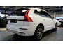 Volvo XC60 2.0 T8 AWD Long Range 335kW/455pk Aut8 Recharge Bright PANORAMADAK + GOOGLE NAVIGATIE&SERVICES + LANE ASSIST + EL.TREKHAAK + SUBWOOFER + CRUISE CONTROL + STOEL&STUURVERWARMING + CAMERA + KEYLESS ENTRY&GO + PARKSENSOREN V&A + 19" LM-VELGEN!!