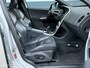 Volvo XC60 2.0 D4 FWD Geartronic-8 Summum Ocean Race /Panoramadak/Xenon/Leder/2xelek.stoel/Camera/Sensus navi/Trekhaak/Volledig Volvodealer onderhouden.