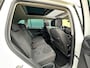 Volkswagen Tiguan 2.0 TSI 180pk 4Motion R-Line | Stoelverwarming | Carplay | Pano | ACC | 2200KG Trekgewicht |
