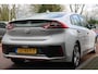 Hyundai Ioniq EV Aut. *Comfort* | SOH 100% | Navigatie | Camera | Cruise & Climate Control | Bluetooth |