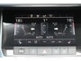 Audi A6 Avant 45 TFSI S edition Nieuwe model digitaal dashbord - 19 Inch - Stoelverwarming - Trekhaak - Cruise control
