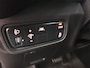 Kia e-Soul DynamicPlusLine 64 kWh | Stoel en stuurverwarming | Climate control | Adaptieve cruise control | Camera | Navigatie | Parkeersensoren achter |