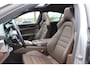Porsche Panamera 2.9 4 E-Hybrid / Panoramadak / 360Camera / Achterasbesturing / Head-up / 21'' / Burmester / Softclose / Sportuitlaat / Sportdesign + Chrono / Keyless / DAB / ACC / Stoelventilatie