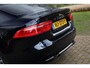 Jaguar XE 2.0 Portfolio Aut.| R-Sport | Panorama | Stoelverwarming | Nette staat | Elek. Kofferklep | Dealeronderhouden | NL. Auto