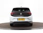 Volkswagen ID.3 Pure Oranje Edition 52kWh |125 kW/170pk Volkswagen ID.3 Pure Oranje Edition 52 kWh |125 kW / 170 pk H | 18" LM velgen met All-season banden  | Lederen bekleding | Getint glas |