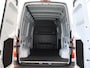 Mercedes-Benz eSprinter 314 L2 H2 PRO | 81 kWh | 100% elektrisch | 2000kg Trekhaak | 115Kw/u DC Snelladen | Smartphone integratie pakket | Carplay | Camera | Comfort bestuurdersstoel |