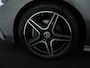 Mercedes-Benz CLA 180 AMG Line LIMITED Edition | Nightpakket | Parkeerpakket met achteruitrijcamera | KEYLESS GO-comfortpakket | USB pakket plus | Verwarmde stoelen vooraan | Sfeerverlichting | Draadloos oplaadsysteem voor Smartphone |